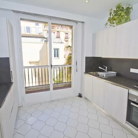 Apartman Promenade - Cariatide Promenade Sea View