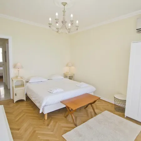 Promenade - Cariatide Promenade Sea View Nizza